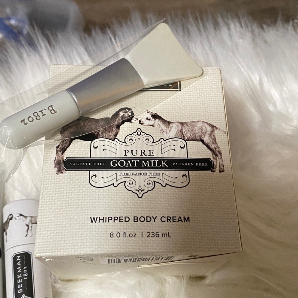 Beekman 1802 Goat Milk Skincare Collection - Picture 5 of 8